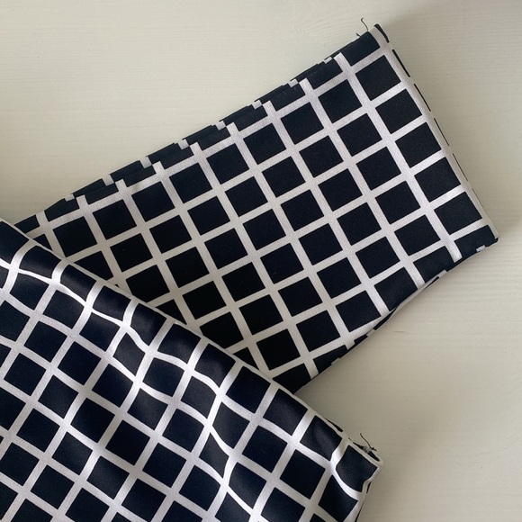 A’gaci black and white crop top - Picture 2 of 5